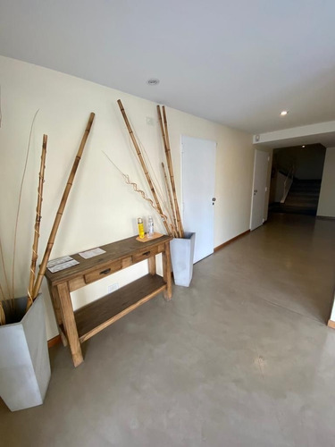 Imagen 18 de 20 de Venta Lugones 1601 2 Ambientes Balcon 300 Metros Subte Urqui