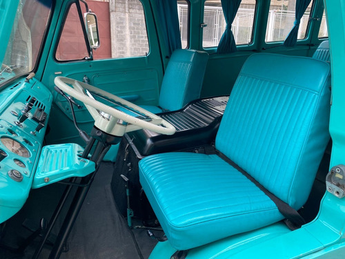 Imagem 14 de 15 de Ford 1965 Falcon Clubwagon
