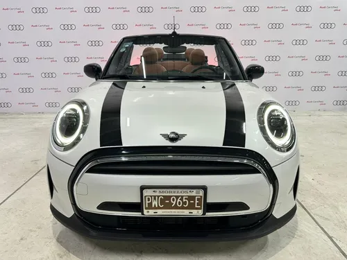 Mini Cooper Convertible 1.5 Iconic At