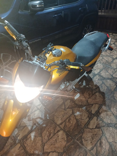 Moto Muito Bem Conservada, Ja Com Cabeçote Vela Fina