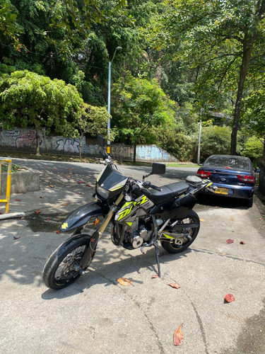 Suzuki Drz 400 Supermoto