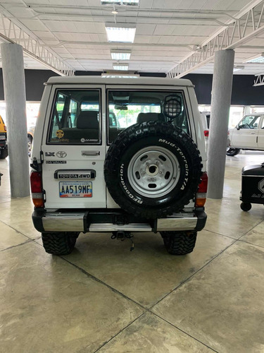 Toyota Machito Lx