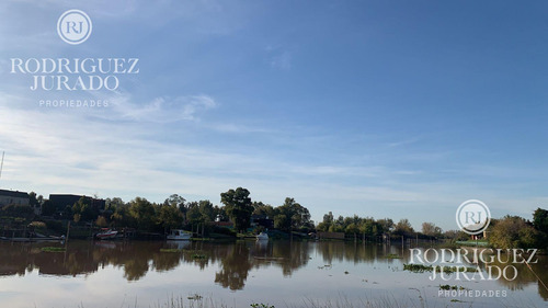 Inmejorable Terreno Al Rio En Santa Catalina