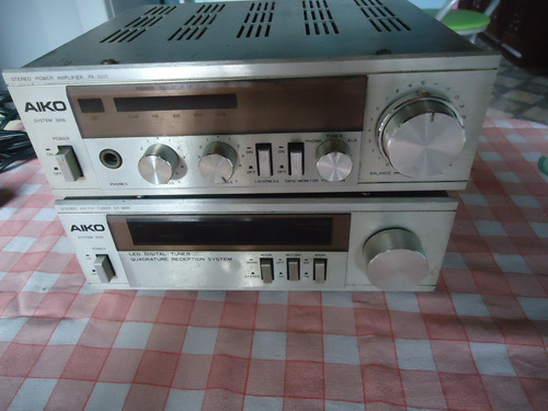 Amplificador Aiko Pa 3000 E Tuner Dt 3000 Leia Prateado 40 W (Usado)