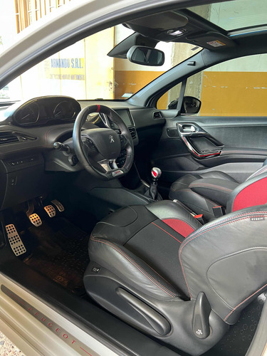 Peugeot 208 1.6 Gti