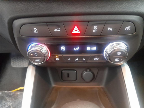 Chevrolet Onix 1.0 TURBO FLEX PLUS PREMIER AUTOMÁTICO