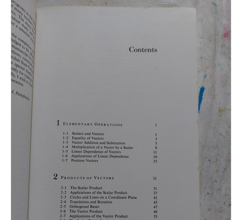 Libro Vectores Y Sus Aplicaciones Anthony Pettofrezzo (Usado)