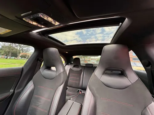 Mercedes-Benz Clase CLA 1.3 Cla 180 Amg Line At
