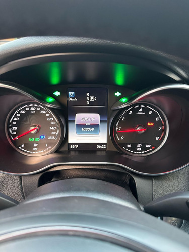 Mercedes Benz C300 2015