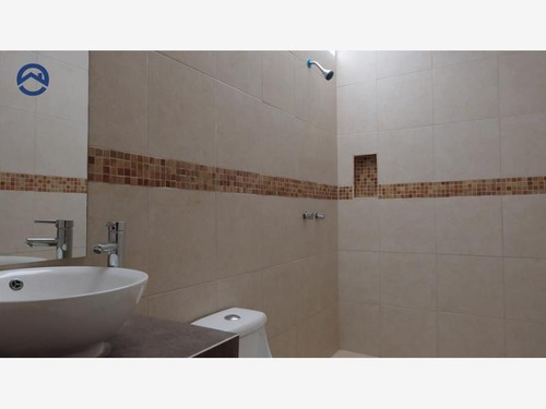 Imagen 10 de 12 de Casa Sola En Venta Azteca