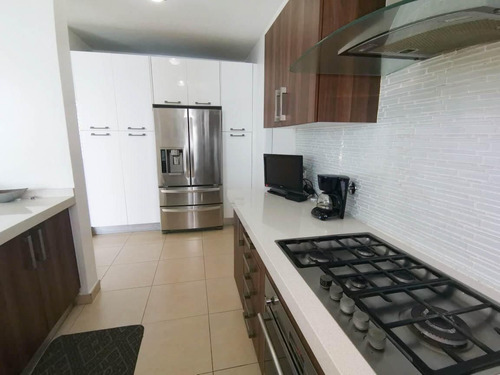 Imagen 13 de 22 de Se Vende Apartamento En Punta Pacifica.