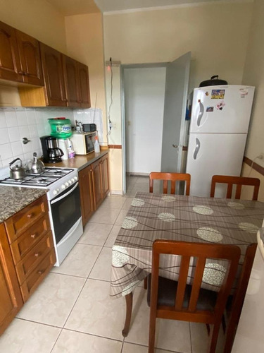 Imagen 2 de 8 de Departamento En Venta De 3 Dormitorios
