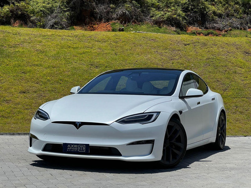 Tesla Model S S Plaid