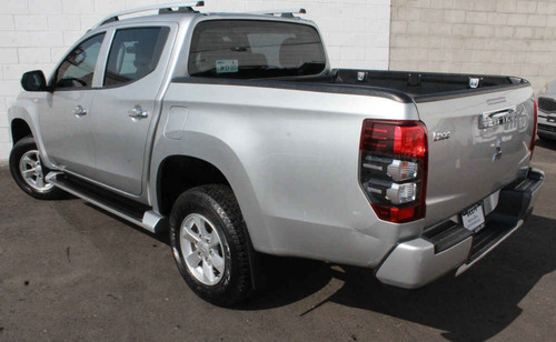 Imagen 3 de 15 de Mitsubishi L200 2021 4p Glx Doble Cabina 4x2 Gasolina