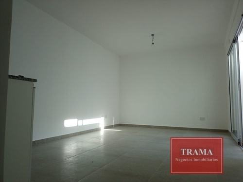 Imagen 4 de 9 de Monoambiente En Venta En Lomas De Zamora