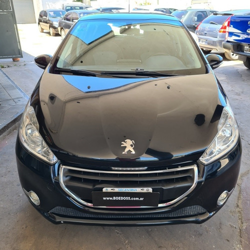 Peugeot 208 Allure Touchscreen 2015 1.5 | Nav 1.6 Feline