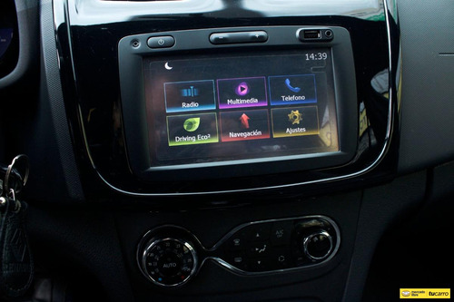 Imagen 23 de 25 de Renault Logan 1.6 Exclusive Automático