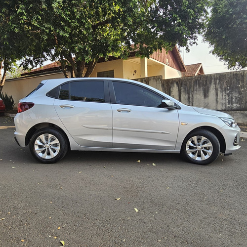 Chevrolet Onix 1.0 FLEX LT MANUAL