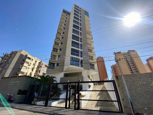 Apartamentos En Venta Con 140m2 Duplex Cocina Moderna Piscina Vigilancia Las 24 Horas Conjunto Con Planta Electrica Triangulo Del Este Terraza Loft Barquisimeto Lara Daniela Linarez