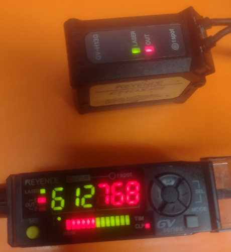 Keyence Unidad Amplificadora,gv-21 +cabezal Sensor Gv-h130 (Usado)