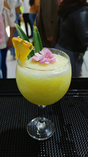 Open Bar Y Cócteles Para Eventos: Bartender, Barra E Insumos