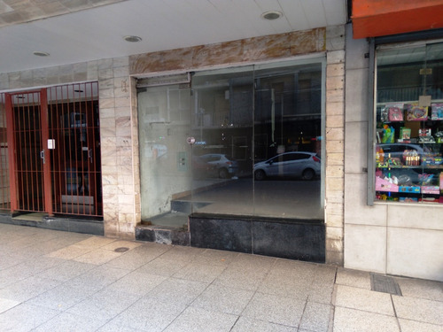 Imagen 2 de 14 de Vende Retasado!! Local Comercial P/gastronomía Plaza Colón -oportunidad-