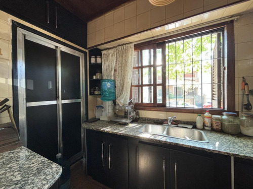 Venta Casa 4 Ambientes Más Departamento 2 Ambientes En Terraza, Lote Propio!!