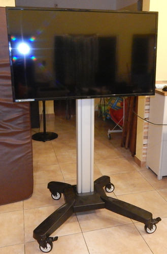 Soporte De Monitor Con Ruedas, Muy Estable