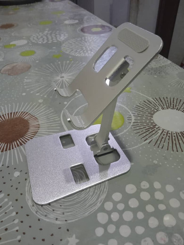 Base Metálica Porta Celular iPad Tablet Soporte Teléfono