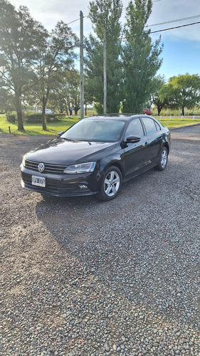 Volkswagen Vento 2.5 Luxury 170cv