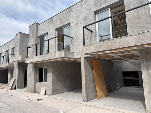 Duplex En Venta En San Martin Mendoza