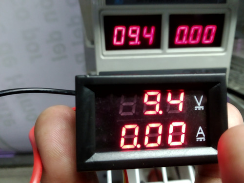 Imagen 2 de 3 de Voltimetro Amperimetro Empotrable 0-100vdc / 0-50amp Shunt