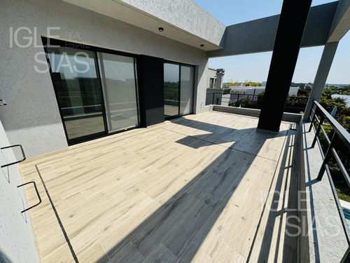 Casa En Venta Al Lago En El Canton - Golf, Escobar.