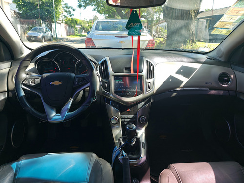 Chevrolet Cruze 1.8 Ltz Mt 5 p