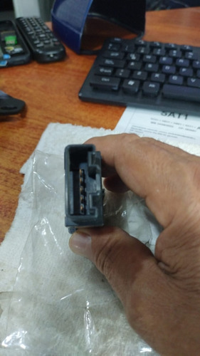 Boton Swishe Luz Tacometro Cluster Luv D-max (Usado)