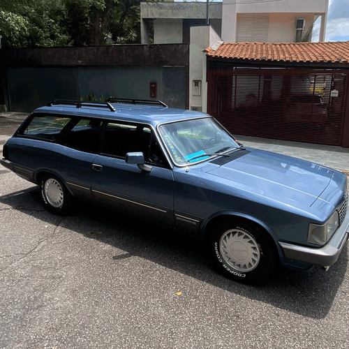 Caravan Diplomata Se Completa Com Ar-condicionado