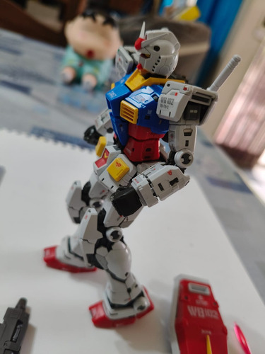 Bandai 1/144 Rg Gundam Rx-78-2 2.0 (montaje Completado)