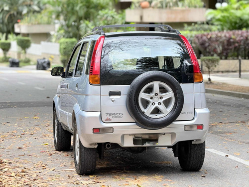 Toyota Terios Automática 2007