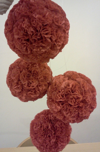 Esferas Con Flores De Papel - 11 Cm De Diametro