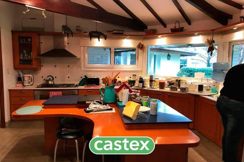 Imagen 5 de 19 de Hermosa Casa De 4 Dormitorios En Venta En Mapuche