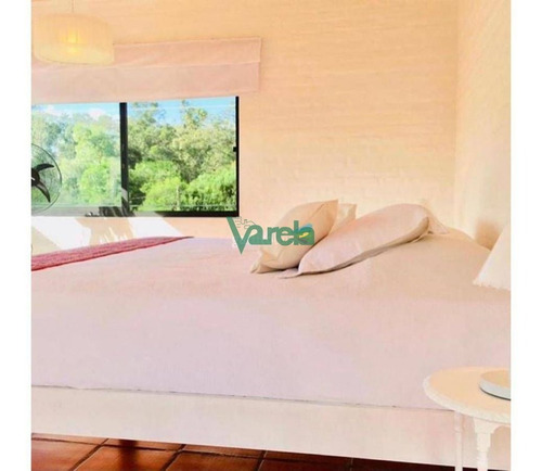 Imagen 2 de 12 de Casa De 4 Dormitorios En Punta Colorada - Piriápolis Punta Colorada