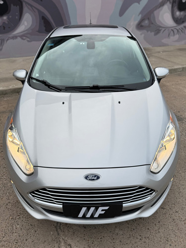 Ford Fiesta Kinetic 1.6 Titanium 120cv