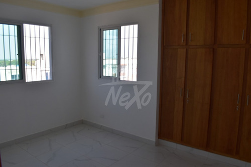 Imagen 2 de 30 de Casa Moderna Terminación En Primera Los Prados, Santiago (jpc-221)