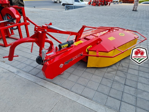 Imagen 5 de 12 de Segadora De 1.65 Para Tractores De 45 A 50hp Nueva