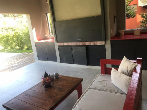 Imagen 22 de 23 de Excelente Casa A La Venta En Banco Provincia