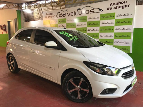 Chevrolet Onix Onix 1.4 MPFI LT 8V FLEX 4P MANUAL