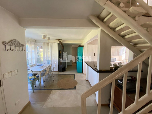 Hermosa Casa En Rincón Del Indio - Ref: 510