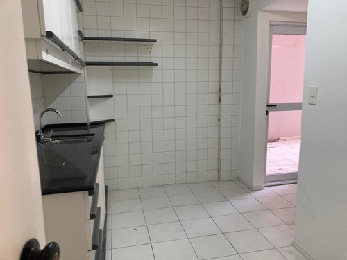 Apartamento 3 Dormitorios Y 2 Baños Sobre Av. Brasil