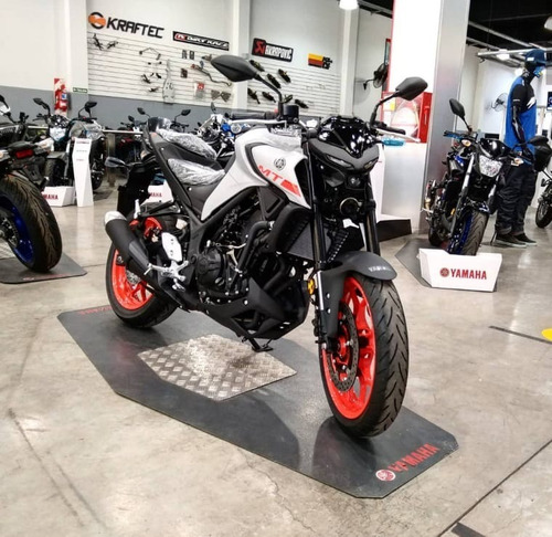Imagen 2 de 11 de Yamaha Mt 03 0km 2020 Mg Bikes