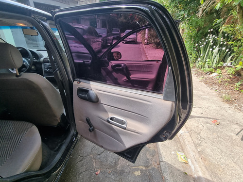 Chevrolet Corsa Classic 1.0 Life Flex Power 4p